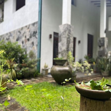Rustic Mahaweli Apartment Kandy Exterior foto