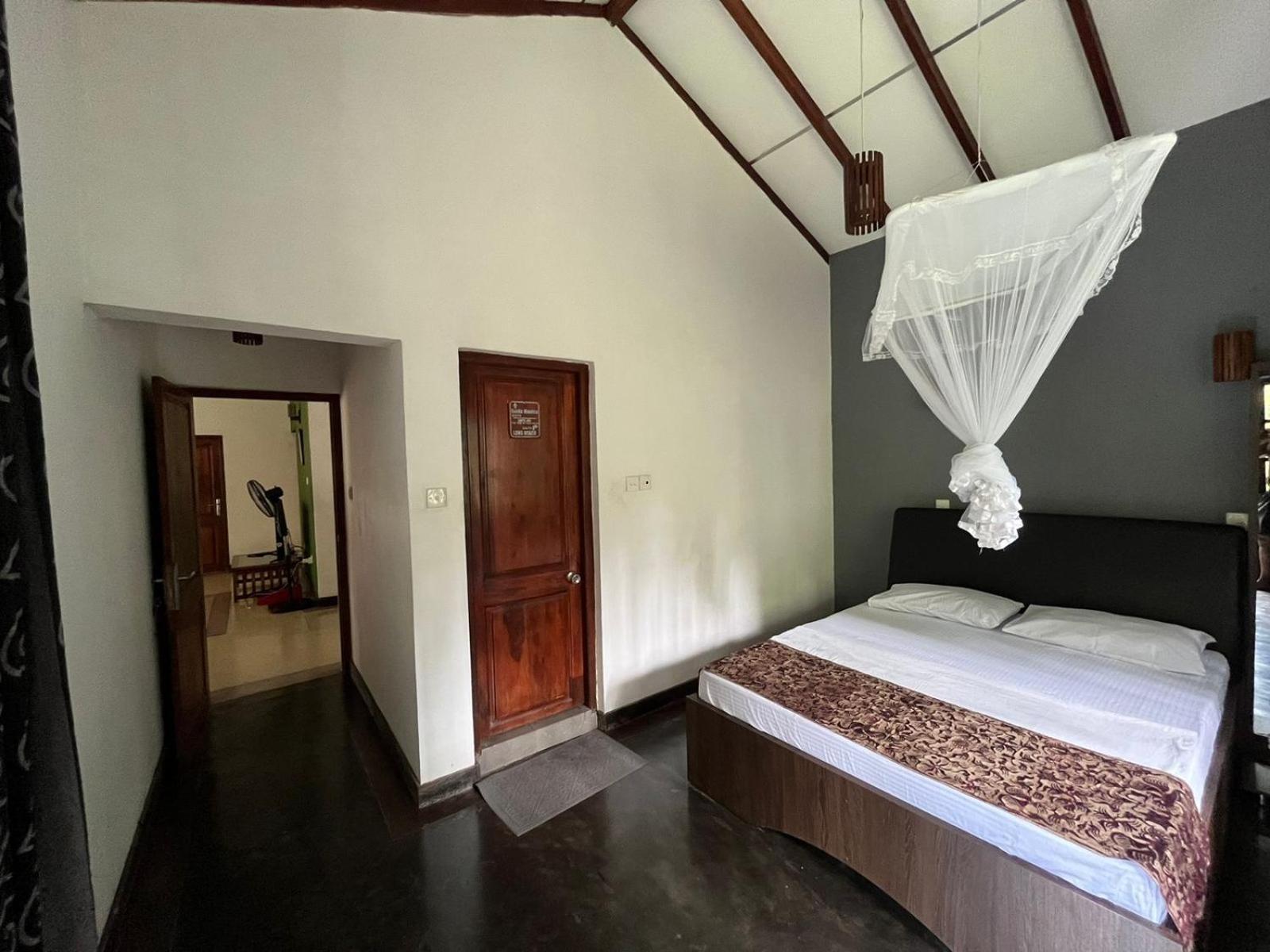 Rustic Mahaweli Apartment Kandy Exterior foto